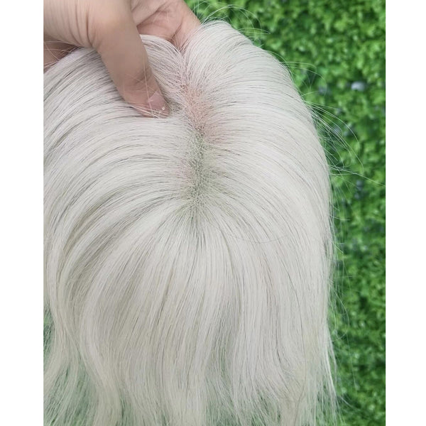 5.5x5.5" white blonde Short hair toppers for women thinning hair or hair loss The breathable 60 lace is well ventilated for a cool, comfortable fit.